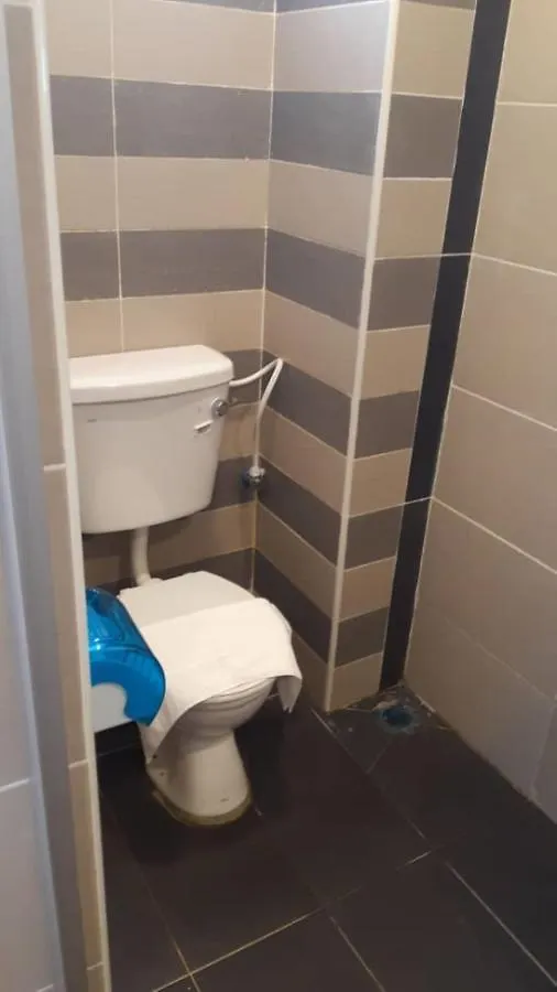 Jx Hotel 乔治敦